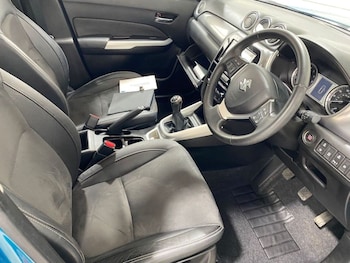 Used Suzuki Vitara 2017 for sale - 76184870: Photo 2