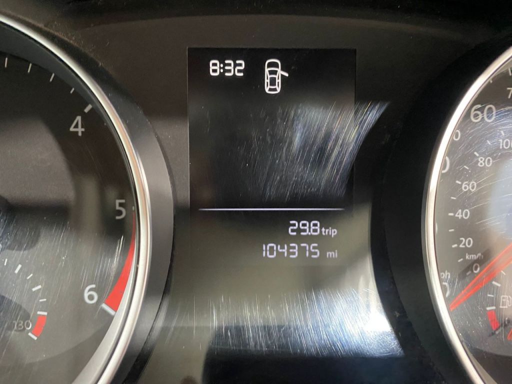 Used Volkswagen Golf 2013 for sale - 76895952: Photo 10