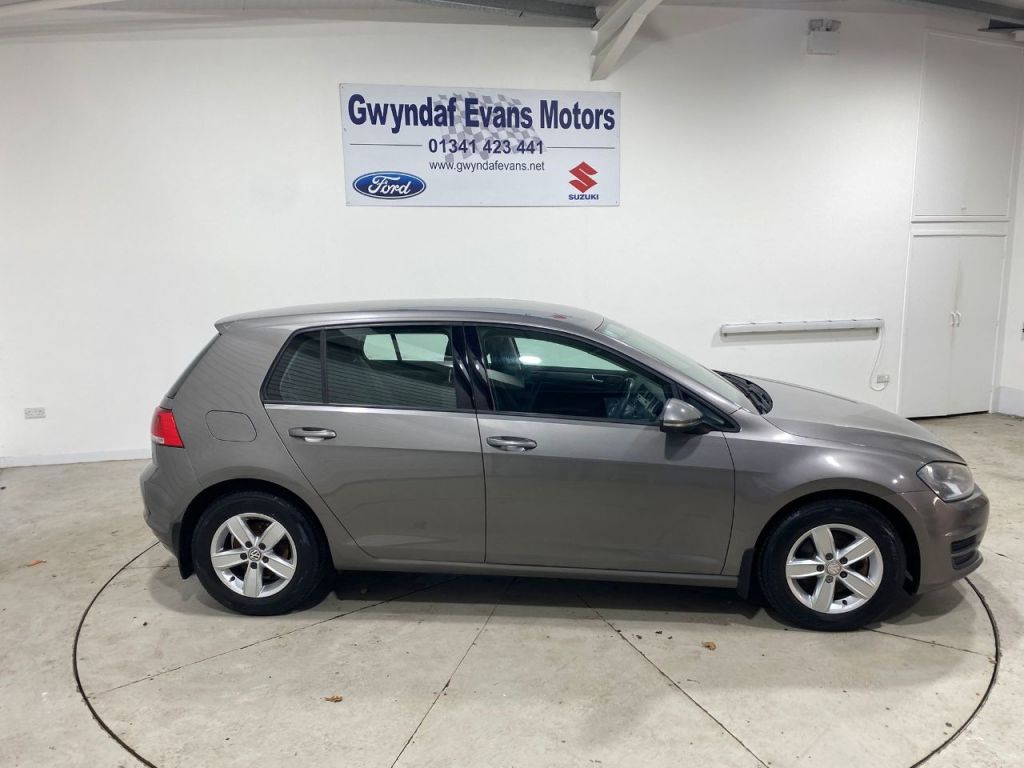 Used Volkswagen Golf 2013 for sale - 76895952: Photo 13