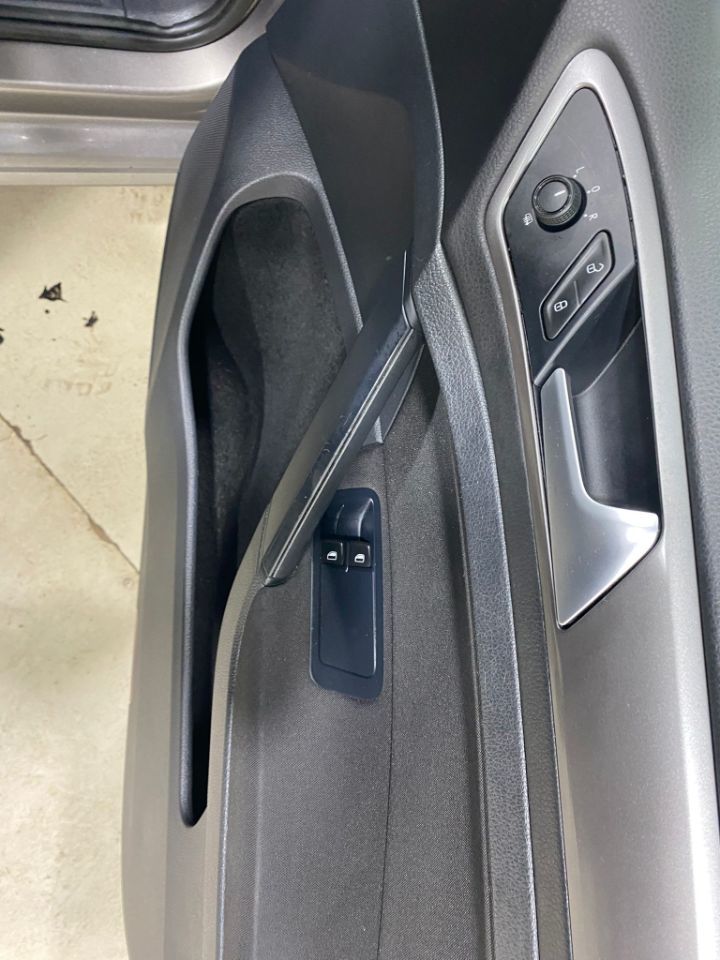 Used Volkswagen Golf 2013 for sale - 76895952: Photo 16