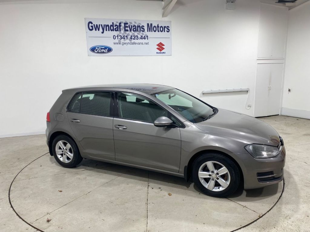 Used Volkswagen Golf 2013 for sale - 76895952: Photo 17