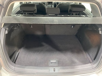 Used Volkswagen Golf 2013 for sale - 76895952: Photo