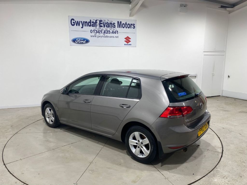 Used Volkswagen Golf 2013 for sale - 76895952: Photo 7