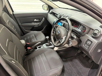 Used Dacia Duster 2022 for sale - 78918705: Photo