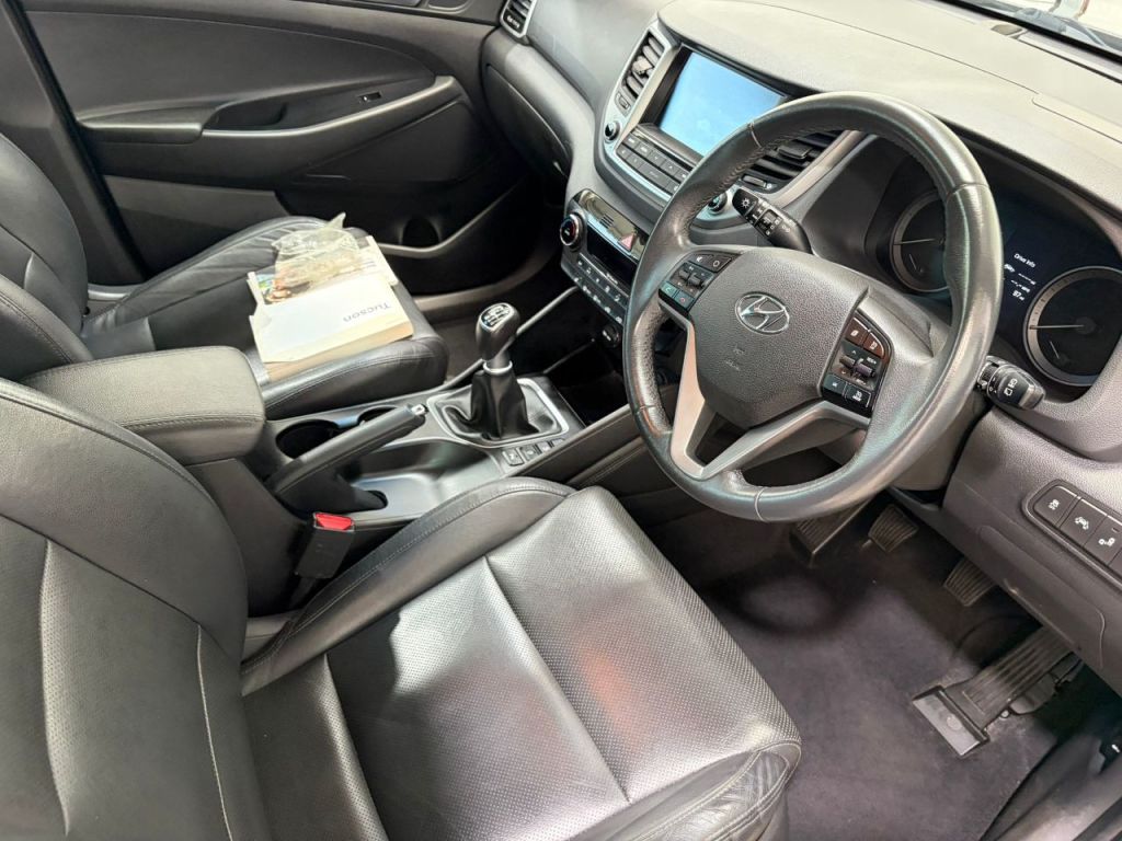 Used Hyundai TUCSON 2017 for sale - 78167766: Photo 2