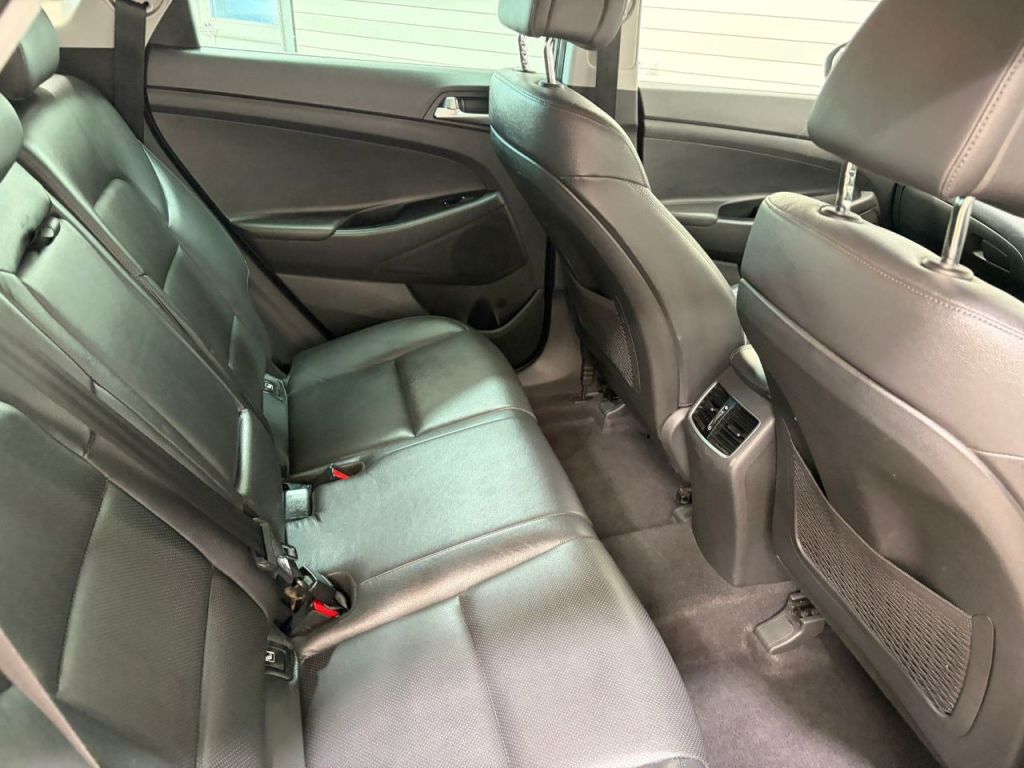 Used Hyundai TUCSON 2017 for sale - 78167766: Photo 8