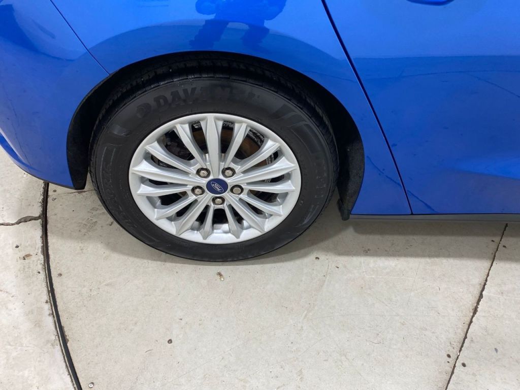 Used Ford Focus 2020 for sale - 76235179: Photo 17