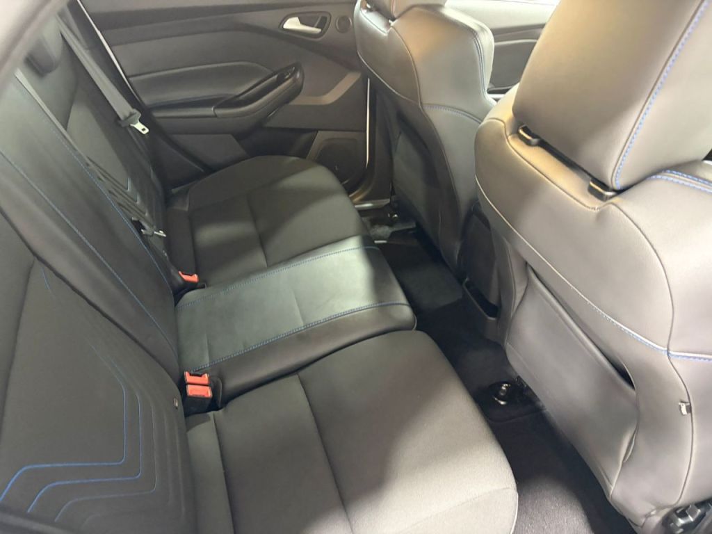 Used Ford Focus 2017 for sale - 77200635: Photo 30