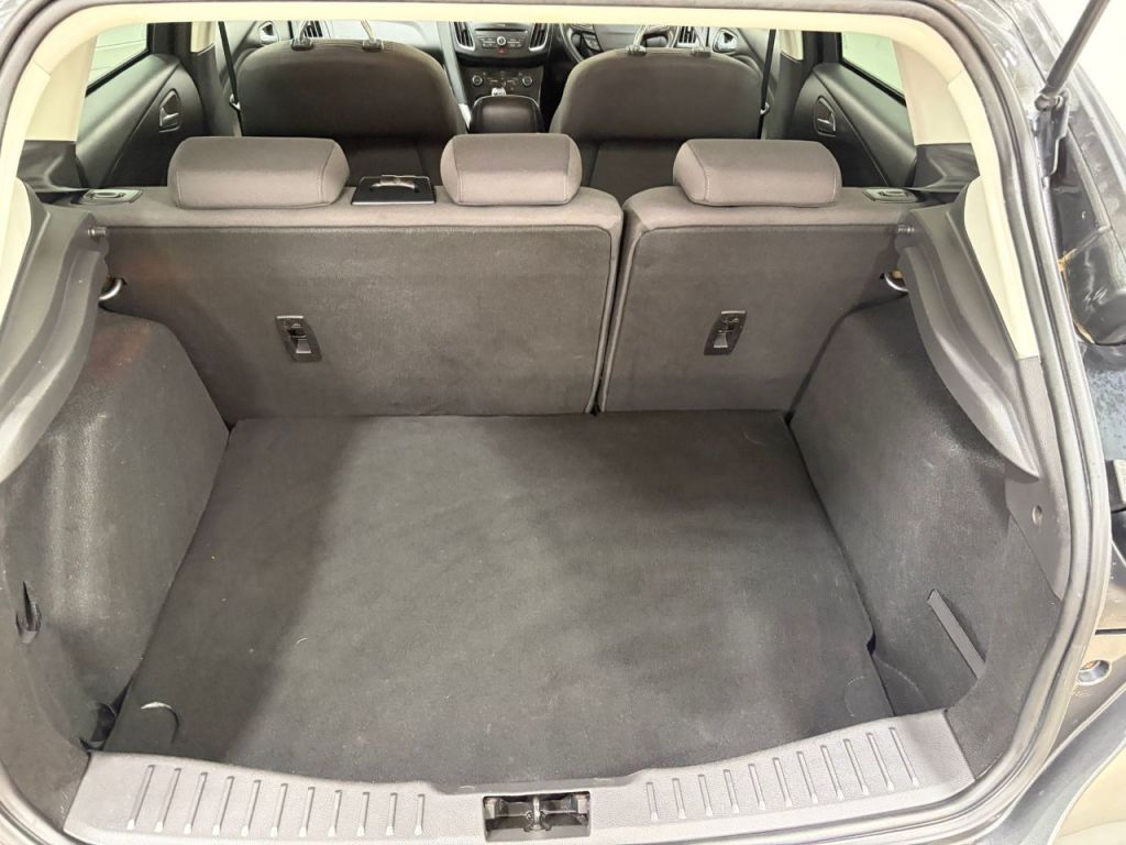 Used Ford Focus 2016 for sale - 77641860: Photo 27