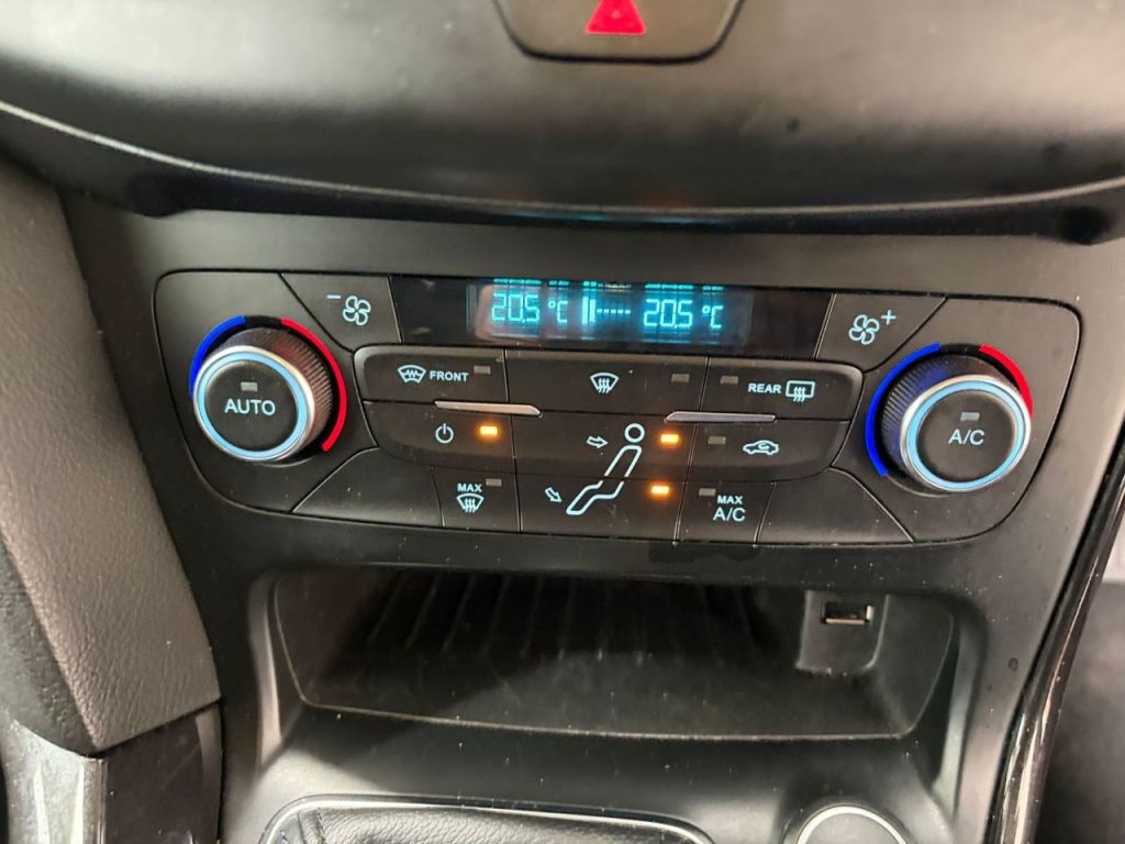 Used Ford Focus 2016 for sale - 77641860: Photo 6