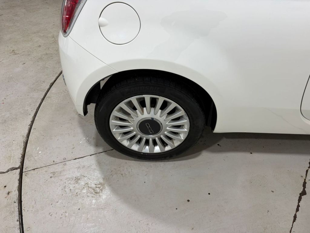 Used Fiat 500 2009 for sale - 77148299: Photo 4