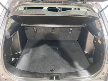 Used Suzuki SX4 S-Cross 2023 for sale - 76922733: Photo