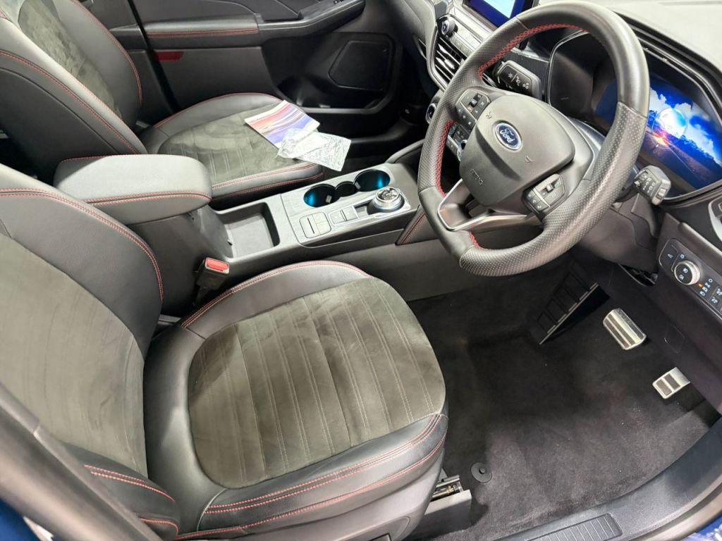 Used Ford Kuga 2023 for sale - 78015867: Photo 2