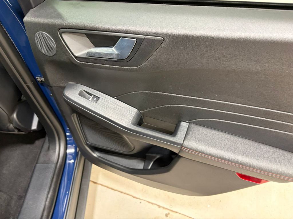 Used Ford Kuga 2023 for sale - 78015867: Photo 8