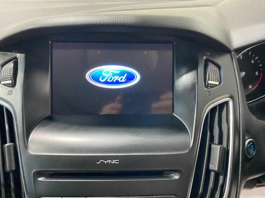 Used Ford Focus 2018 for sale - 76469386: Photo 12