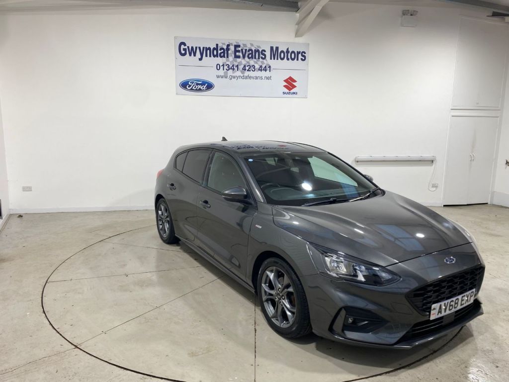 Used Ford Focus 2018 for sale - 76909656: Photo 1
