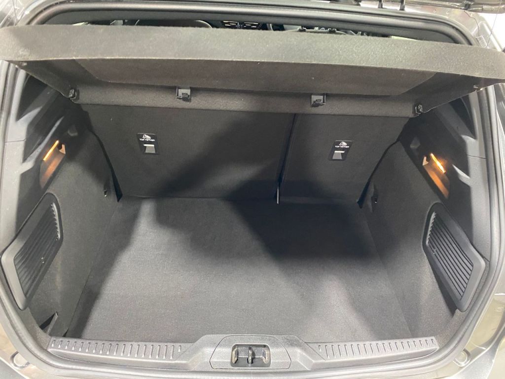 Used Ford Focus 2018 for sale - 76909656: Photo 4