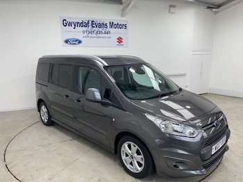 Used Ford Grand Tourneo Connect 2017 for sale - 75585934: Photo