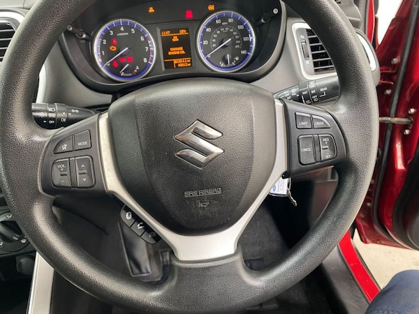 Used Suzuki SX4 S-Cross 2017 for sale - 76184905: Photo 24