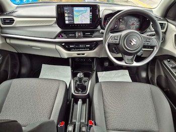 Used Suzuki Swift 2024 for sale - 78671635: Photo