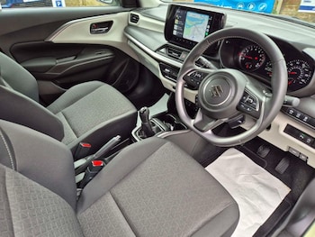 Used Suzuki Swift 2024 for sale - 78671635: Photo