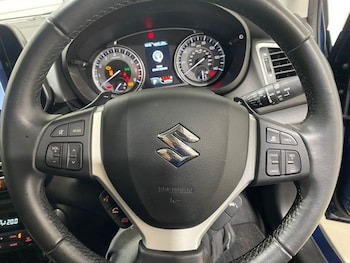 Used Suzuki SX4 S-Cross 2023 for sale - 76603799: Photo