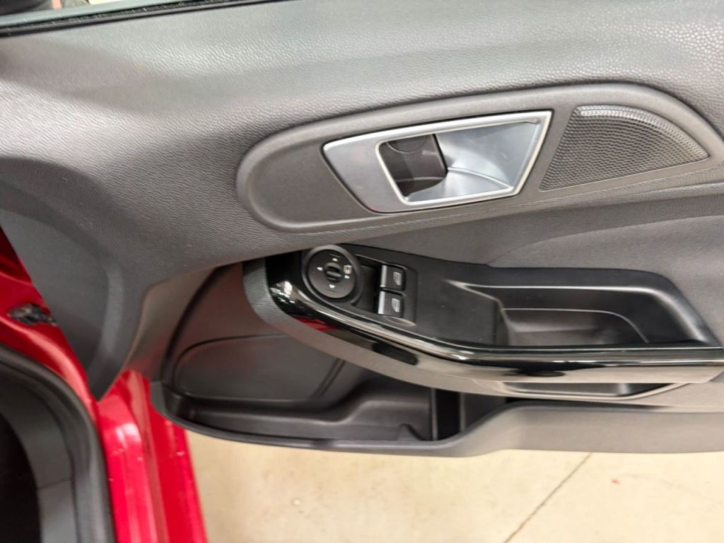 Used Ford Fiesta 2015 for sale - 78025972: Photo 21