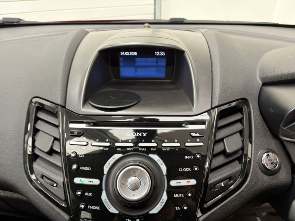 Used Ford Fiesta 2015 for sale - 78025972: Photo 25