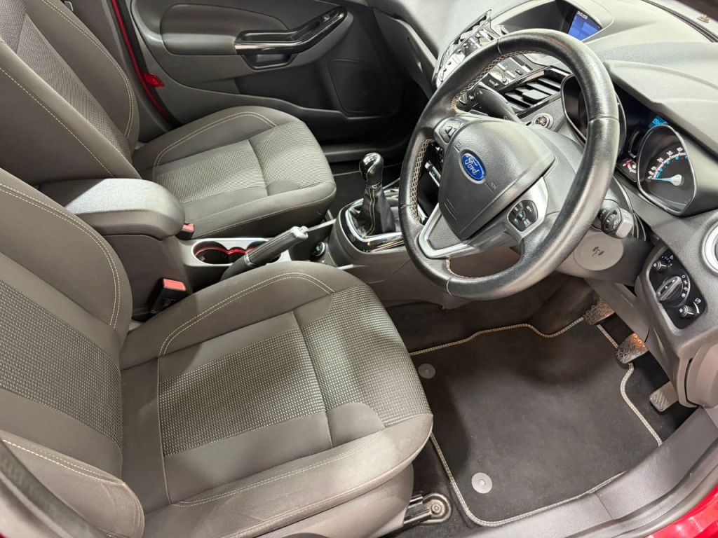 Used Ford Fiesta 2015 for sale - 78025972: Photo 4