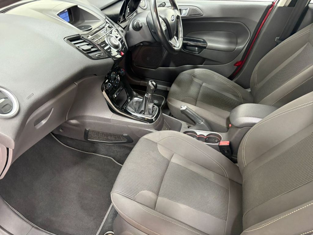 Used Ford Fiesta 2015 for sale - 78025972: Photo 8