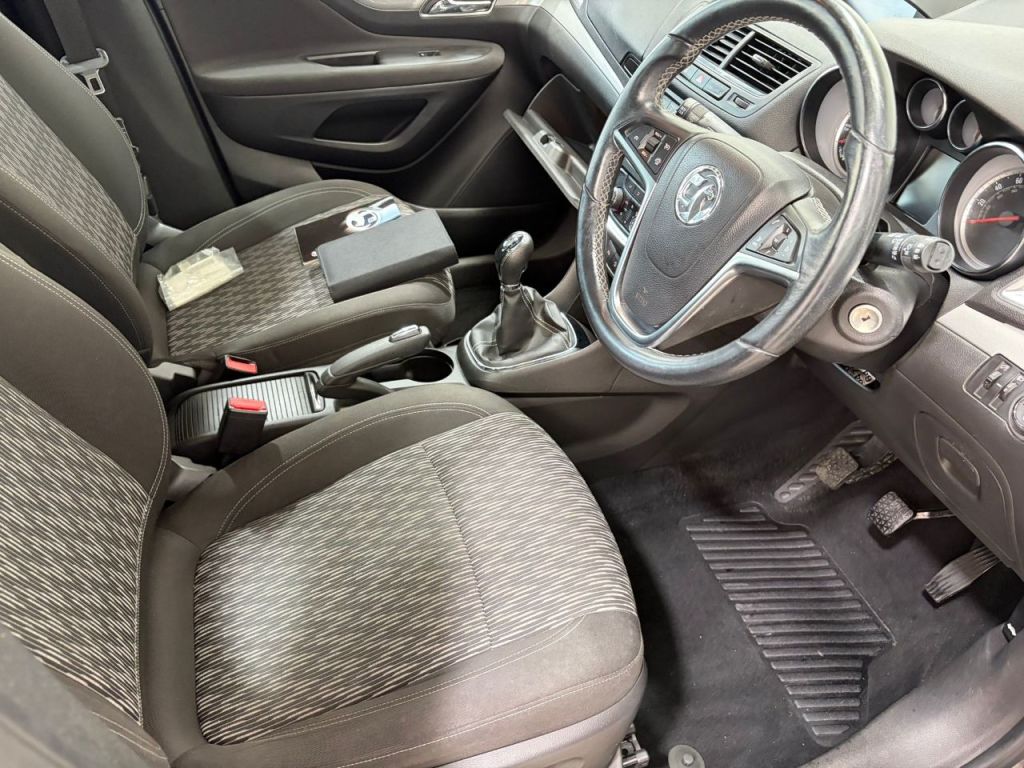 Used Vauxhall Mokka 2015 for sale - 77952164: Photo 2