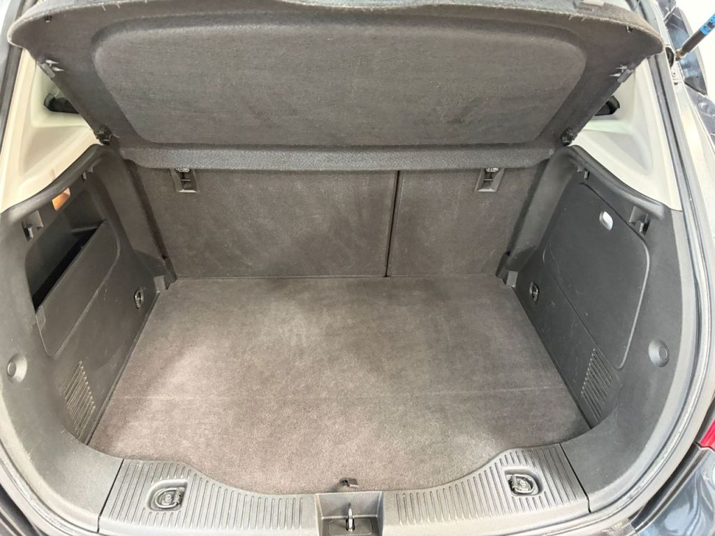 Used Vauxhall Mokka 2015 for sale - 77952164: Photo 8