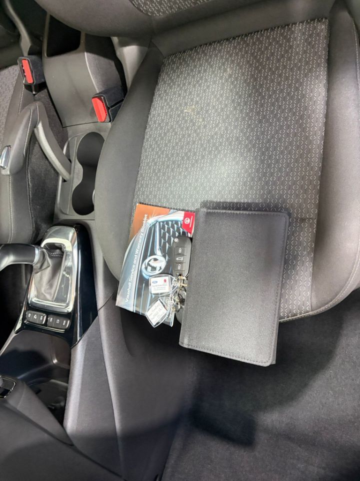 Used Vauxhall Crossland X 2018 for sale - 78153400: Photo 24