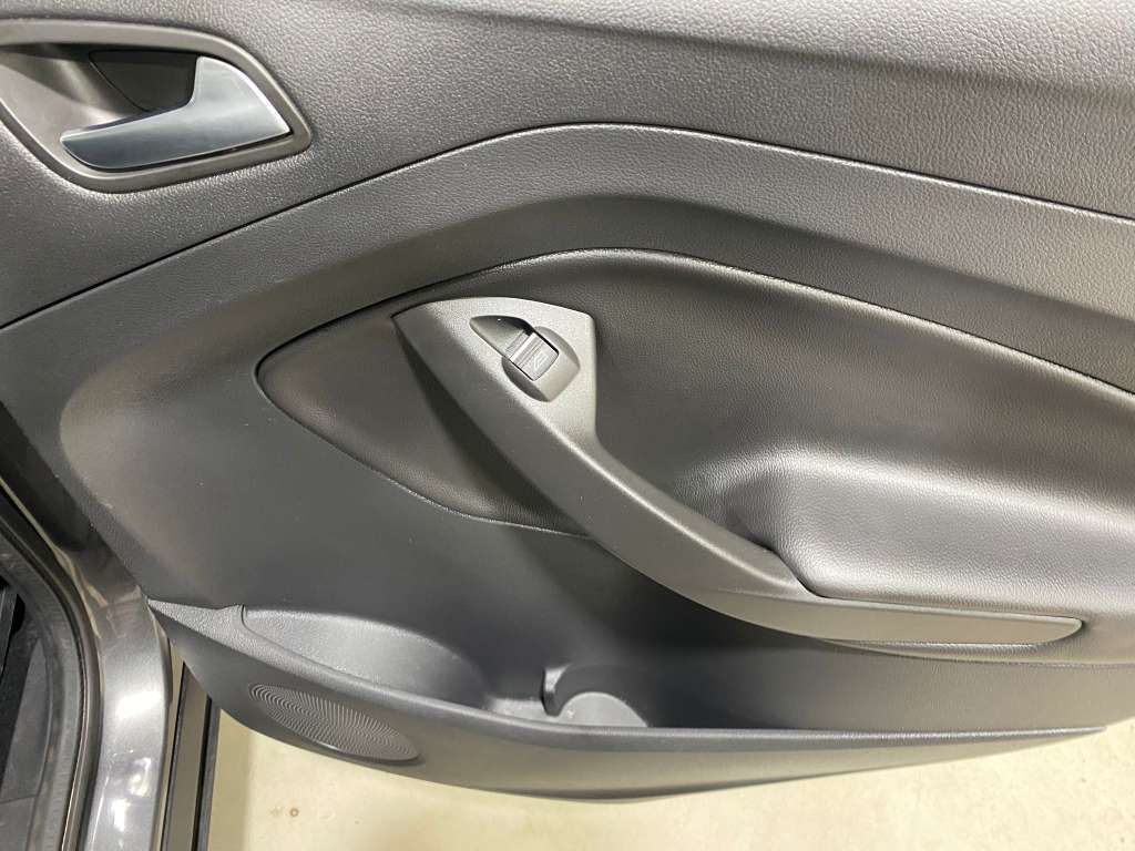 Used Ford Kuga 2017 for sale - 77006597: Photo 20