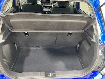 Used Suzuki Swift 2025 for sale - 76209942: Photo 4