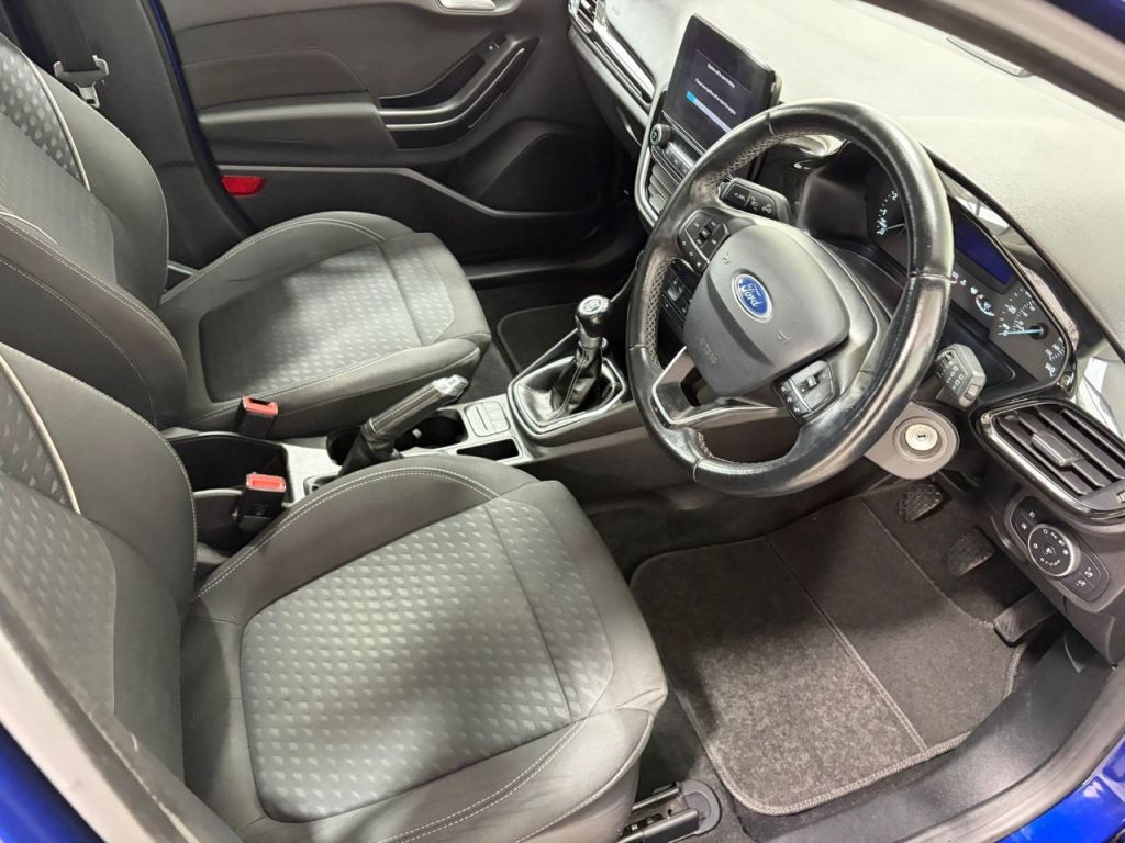 Used Ford Fiesta 2017 for sale - 77830287: Photo 2