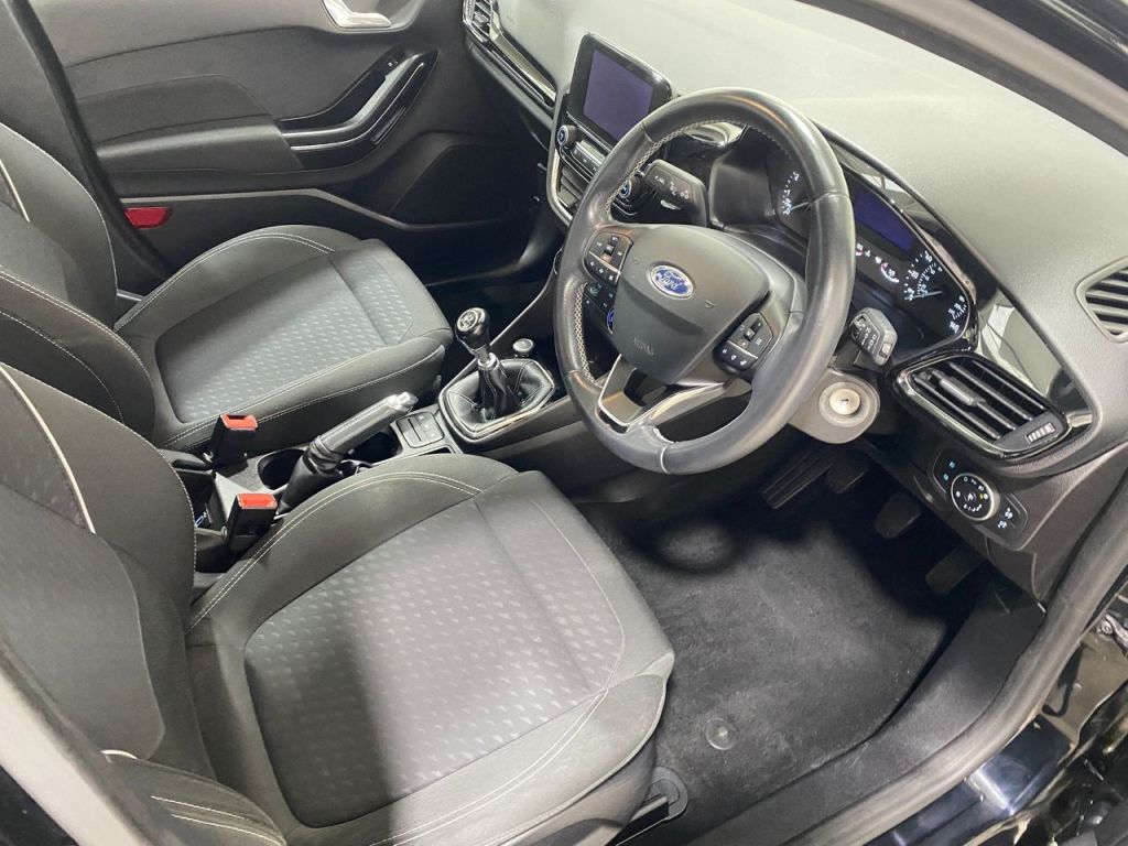 Used Ford Fiesta 2018 for sale - 76723497: Photo 2