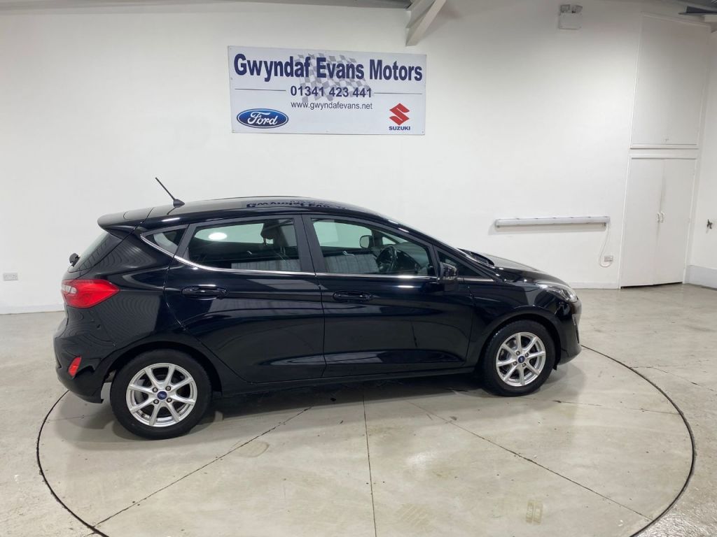 Used Ford Fiesta 2018 for sale - 76723497: Photo 9
