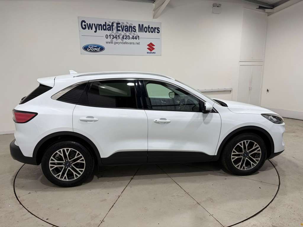 Used Ford Kuga 2022 for sale - 77451388: Photo 16