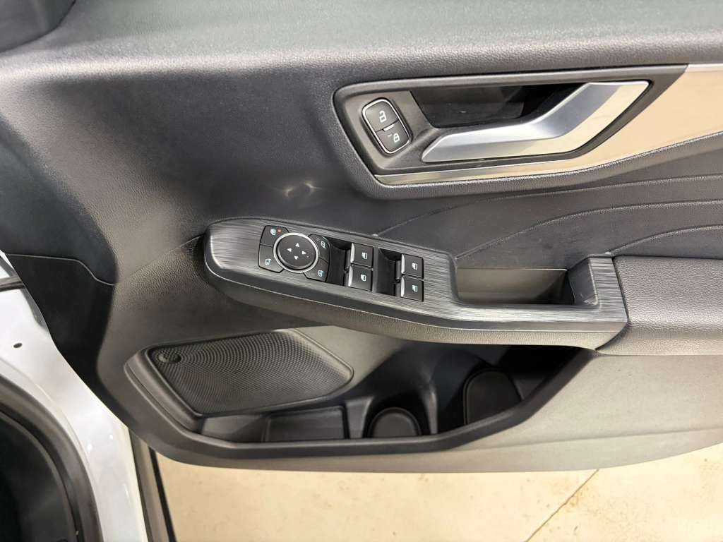 Used Ford Kuga 2022 for sale - 77451388: Photo 23