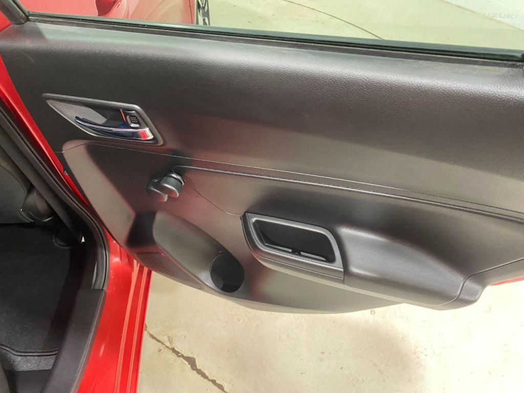 Used Suzuki Swift 2020 for sale - 77179856: Photo 18