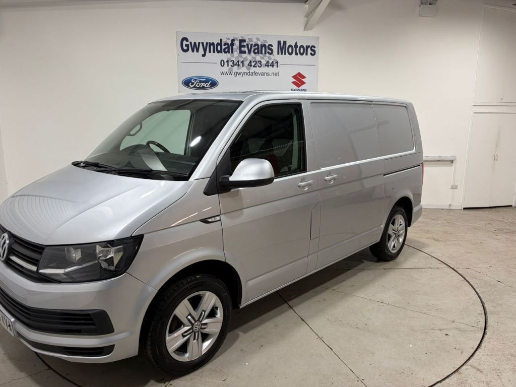 Used Volkswagen Transporter 2016 for sale - 77904584: Photo 12