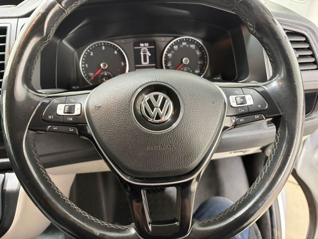 Used Volkswagen Transporter 2016 for sale - 77904584: Photo 15