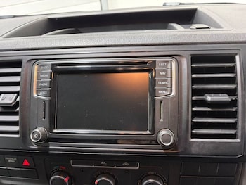 Used Volkswagen Transporter 2016 for sale - 77904584: Photo