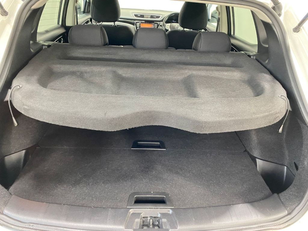 Used Nissan Qashqai 2015 for sale - 76385548: Photo 23