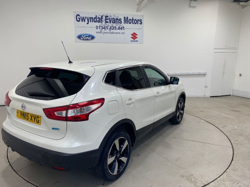 Used Nissan Qashqai 2015 for sale - 76385548: Photo 7