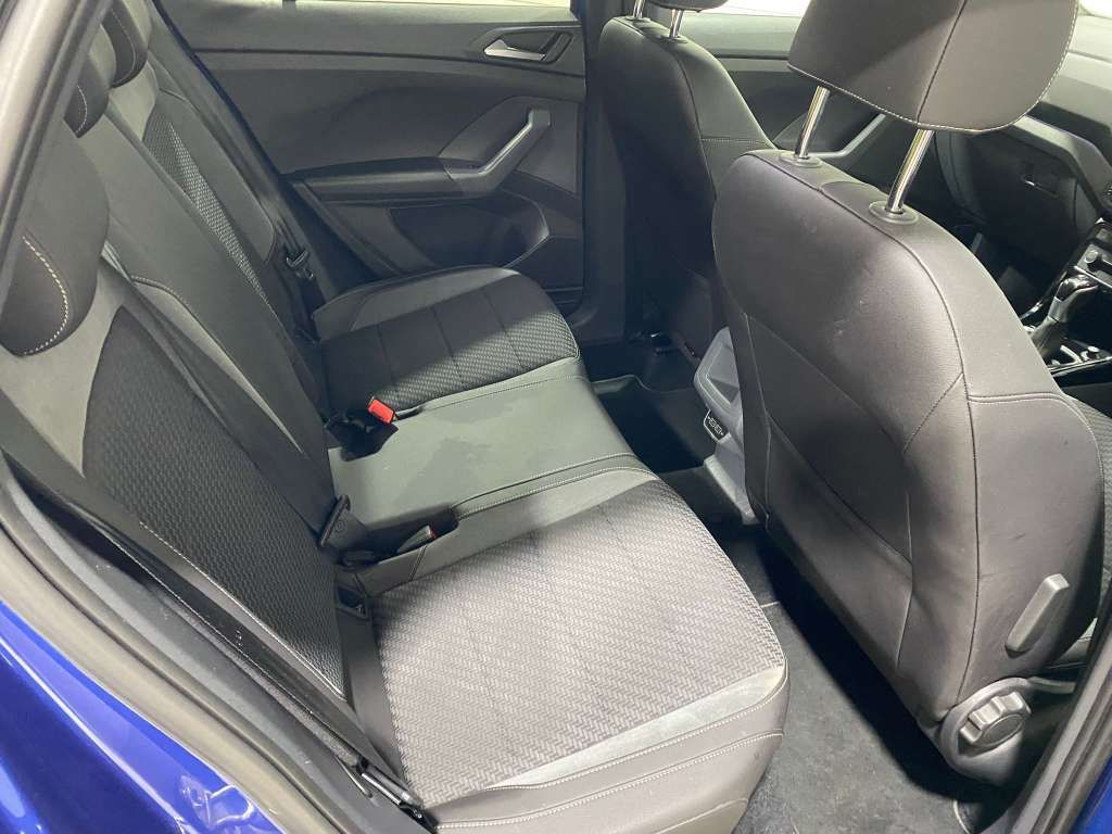 Used Volkswagen T-Cross 2020 for sale - 77045529: Photo 6