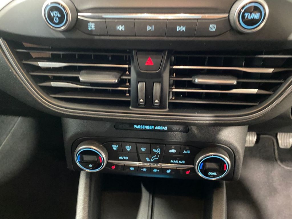 Used Ford Focus 2022 for sale - 77033173: Photo 14