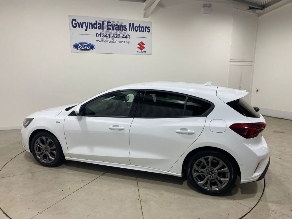 Used Ford Focus 2022 for sale - 77033173: Photo 25