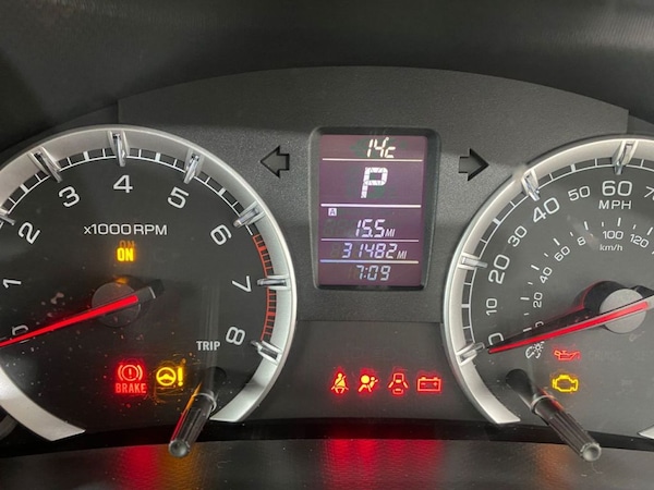 Used Suzuki Swift 2010 for sale - 76322750: Photo 13